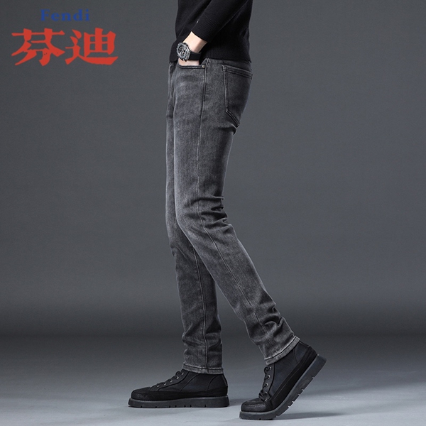 ブランドジーンズ側面デザイン